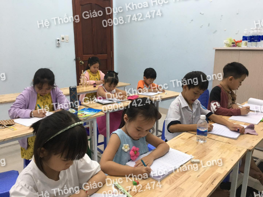 Gia sư dạy kèm lớp tiền tiểu học